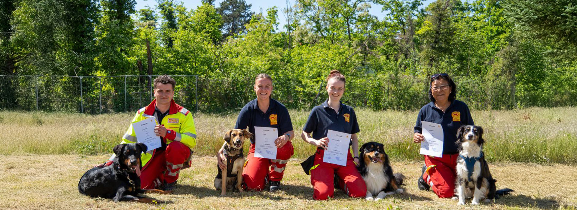 Rettungshundestaffel.jpg